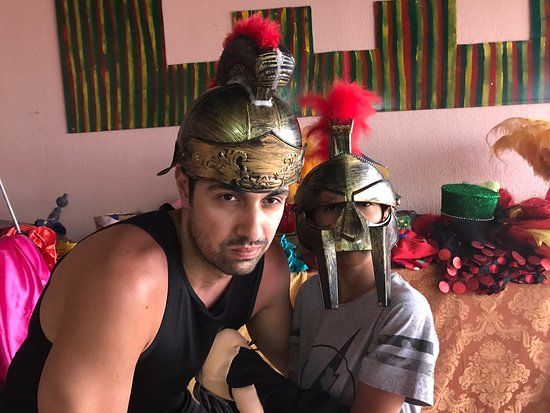 Embaixada de Pernambuco Bonecos Gigantes de Olinda